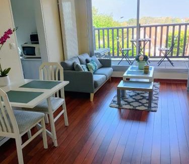 Cabourg Apartment | Bel appartement refait à neuf, calme et ensoleillé