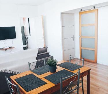 Maillets - Bellevue Apartment | Bel appartement tout équipé