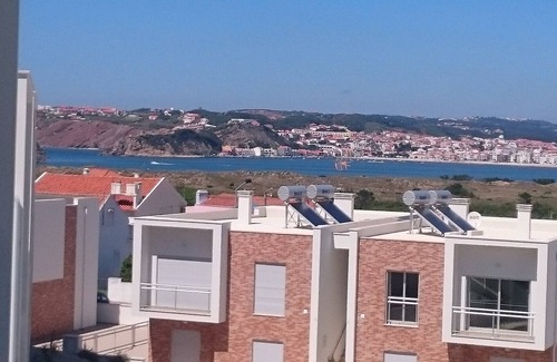 Torres Vedras Apartment | Bela Baia - Comfortable apartment with swimming pool