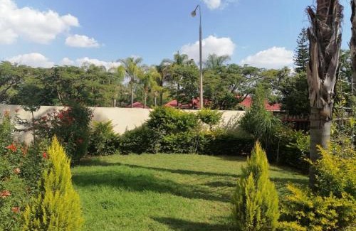 Bela-Bela Apartment | BelaBela Guesthouse
