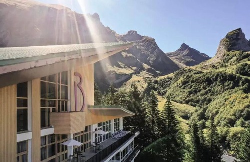 Eaux-Bonnes Apartment | Belambra Clubs Gourette - Lou Sarri - Half board - Classic Room 2 Adults + 1 Child with balcony