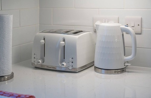 Belfast City Centre House | Belfast City Centre +Free Parking by StayByNumbers
