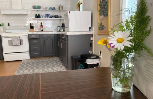 Rome Cottage | Belgrade Lakes Cottage w/Long Pond beach access close to Augusta, Colby College