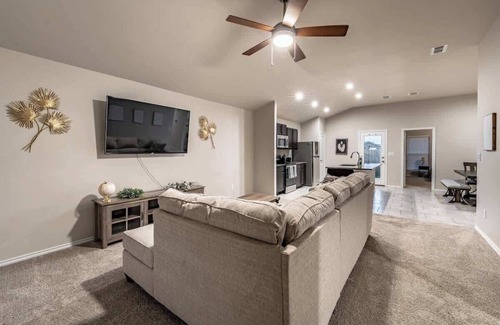 Lubbock House | Bell Farms Bungalow - 3BR/2BA - New Construction