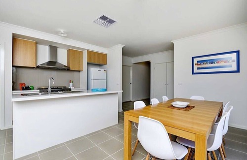 Ocean Grove House | Bella Bellarine I Family Friendly Vacation