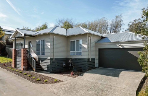 Healesville House | Bella Boutique - Yarra Valley