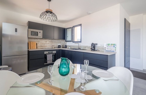 Marine de Saint Ambroggio Apartment | Bella Luce - Appt vue panoramique mer