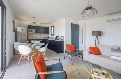 Marine de Saint Ambroggio Apartment | Bella Luce - Appt vue panoramique mer