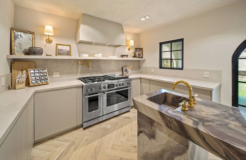 La Brea Villa | Bella Villa - Spanish Contemporary Villa Where Comfort Meets Luxury
