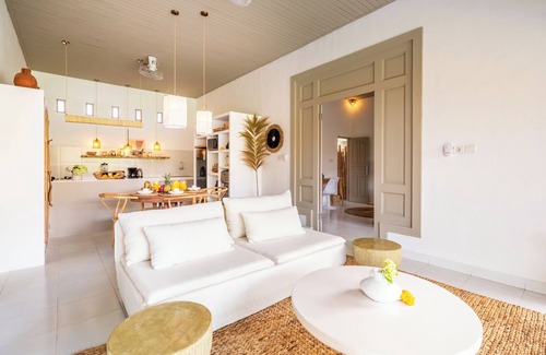 Sunset Road Villa | Bella Villa, Unique 2 Bedroom Villa in Seminyak