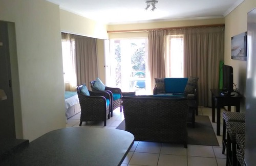 Jeffreys Bay Cottage | Bella Vista 4, Wavecrest, JeffreysBay, South Africa