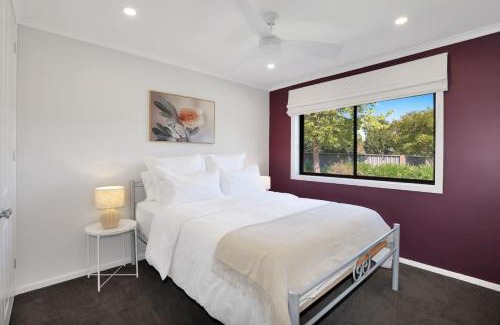 Mansfield House | Bella Vista - Mansfield - Sleeps 8