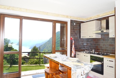 Civenna Ski Chalet | Bellagio Bellavista di Betty Appartamento Completo Open Space