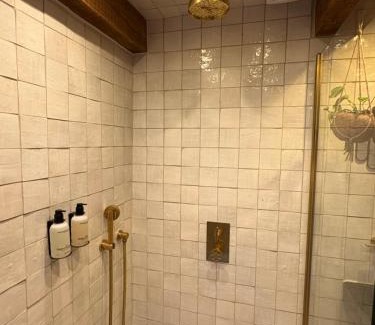 Kinkerbuurt Bed & Breakfast | Bellamy Suites