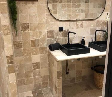 Sarrians House | BellaVilla 309