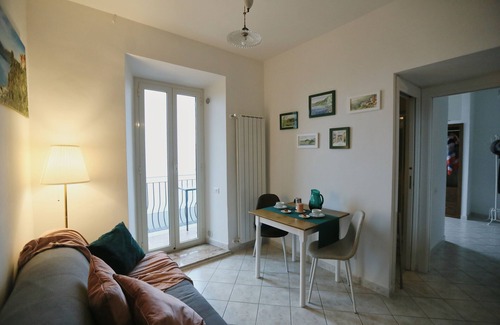 Nemi Apartment | Bellavista Apartment