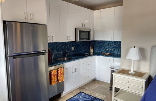 Estate Queens Quarter Villa | Bellavista Poolside Suite
