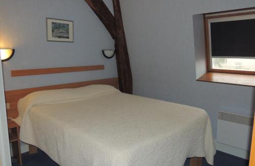 Chinon Hotel | Belle Epoque