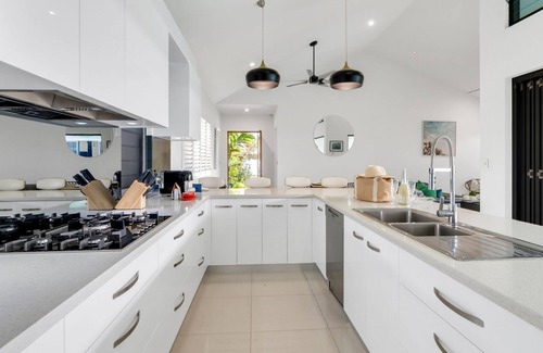 Palm Cove House | Belle Escapes 100 Cascade Palm Cove
