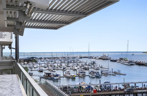 Cairns Central Business District Apartment | Belle Escapes 24 Harbour Lights Water View Apartment