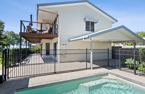 Clifton Beach House | Belle Escapes Beachside Oasis