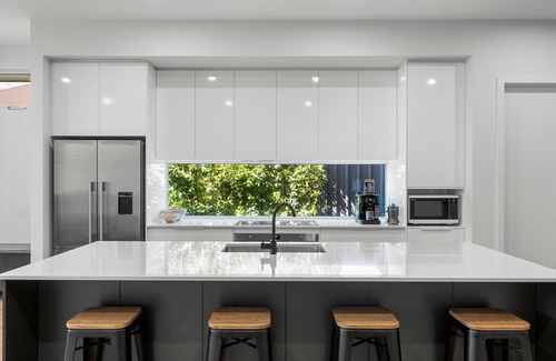 Henley Beach House | Belle Escapes - Henley Beach House