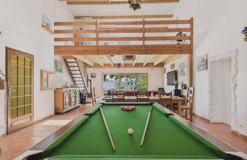 Saint-Reverend House | Belle et spacieuse maison au calme pour 8