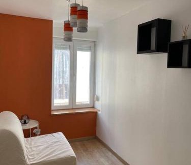 Lavardac Apartment | Belle maison de ville rénovée