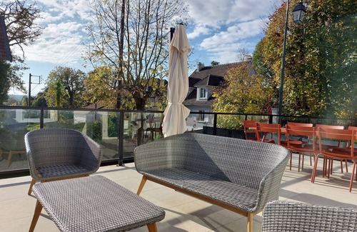Garches House | Belle Maison Familiale Proche de Paris et Versailles, 6-7 Chambres, 10-13 Pers