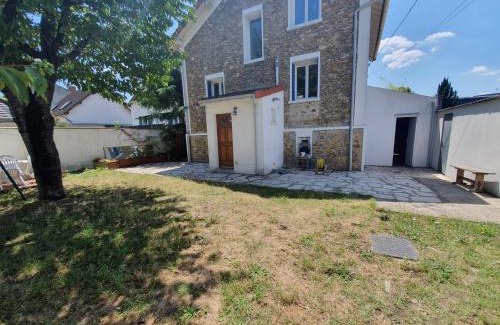 Livry-Gargan House | Belle maison meulière 135m2