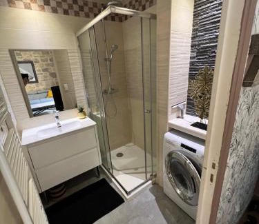 Quartier du Port Apartment | Belle perle rare port de Nice