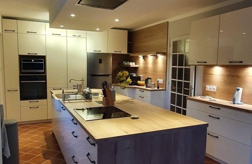 Signes Villa | Belle Villa 10-14 Personnes Avec Piscine 30 de la mer à Signes sud Sainte Baume