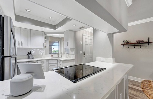 Belleair Beach Condo | Belleair Beachfront Getaway