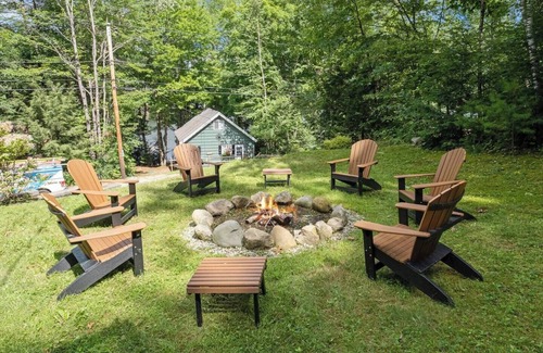 East Wakefield House | Belleau Lake Escape - Walking distance to lake