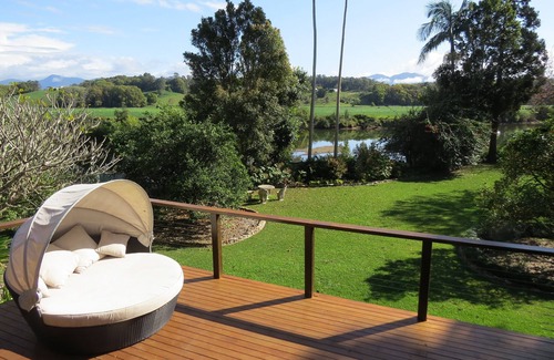 Bellingen House | BELLINGEN CONVERTED CHURCH on the river