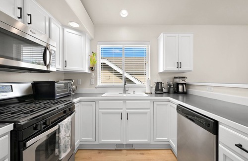 Barkley House | Bellingham Bay View House on Barkley Hill