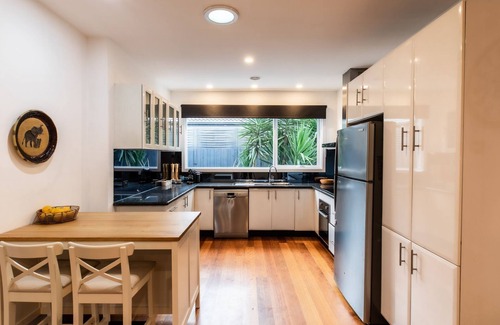 Mornington Peninsula House | Bellini Bliss with Gas Heated Pool