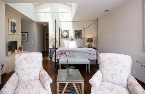 St. Helena House | BELLISIMA- in the heart of the Napa Valley.