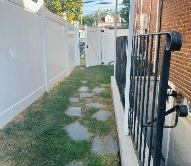 Floral Park House | Belmont Lux Escape