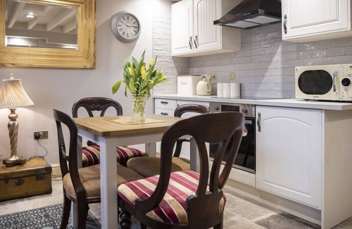 Hallington Villa | Belsay Coach House - Two Bedroom Villa, Sleeps 4