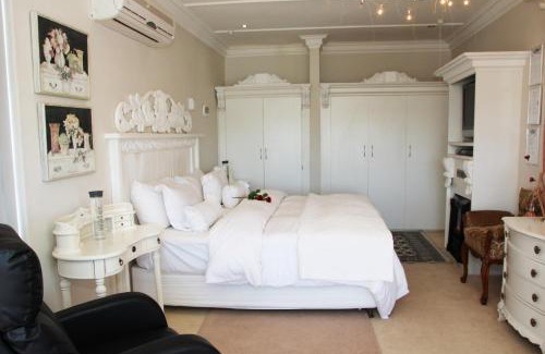 Upington House | Belurana River Manor