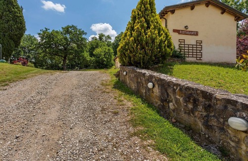 Santa Reparata Villa | Belvilla by OYO Belvedere