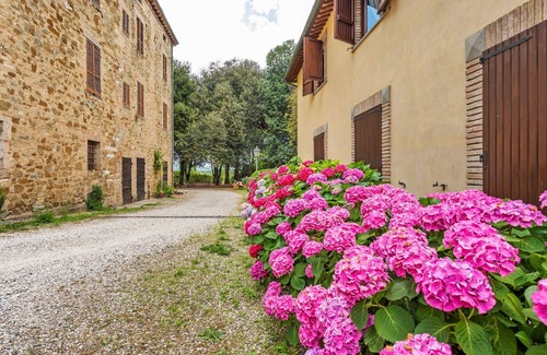 Perugia Apartment | Belvilla by OYO A recently renovated countryhouse.