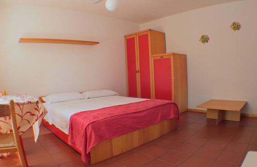 Cugnana Verde Apartment | Belvilla by OYO Cugnana Verde Mono 2/3