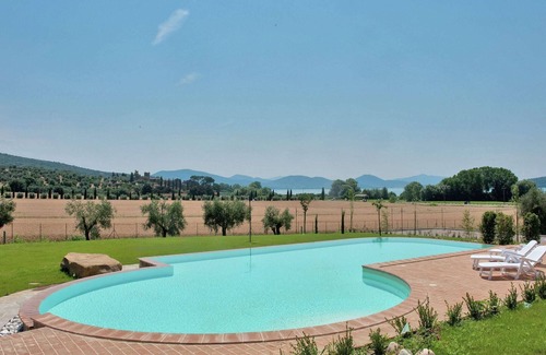 Monte del Lago Villa | Belvilla by OYO Timo