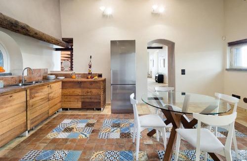 Zafferana Etnea Villa | Belvilla by OYO La Torretta Dieci