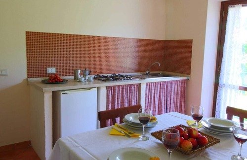 Apecchio Villa | Belvilla by OYO Rosa Cremisi