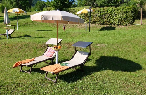 Apecchio Villa | Belvilla by OYO Rosa Cremisi