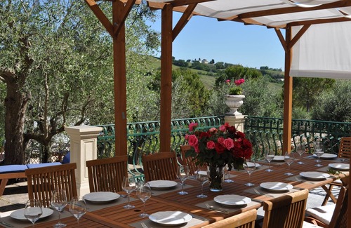 Mondavio Villa | Belvilla by OYO Villa Sandra