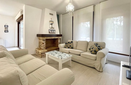 Motril Villa | Belvilla by OYO Villa Playa & Golf II